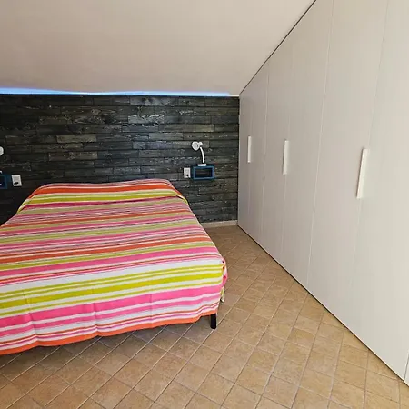 A 50 Mt Dal Mare Ferienhaus Loiri Porto San Paolo